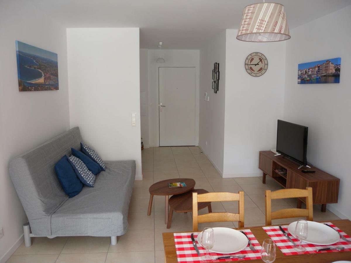 Hendaye- T2 3*-Wifi-350M Plage-Terrasse-Garage Exteriér fotografie